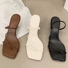 Load image into Gallery viewer, MELANIE SANDALS