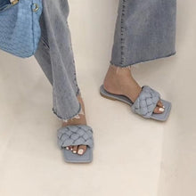 Load image into Gallery viewer, AMY SLIPPERS