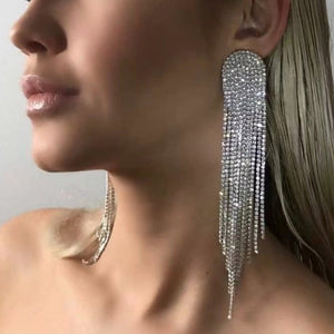 GLAM TASSEL EARRINGS